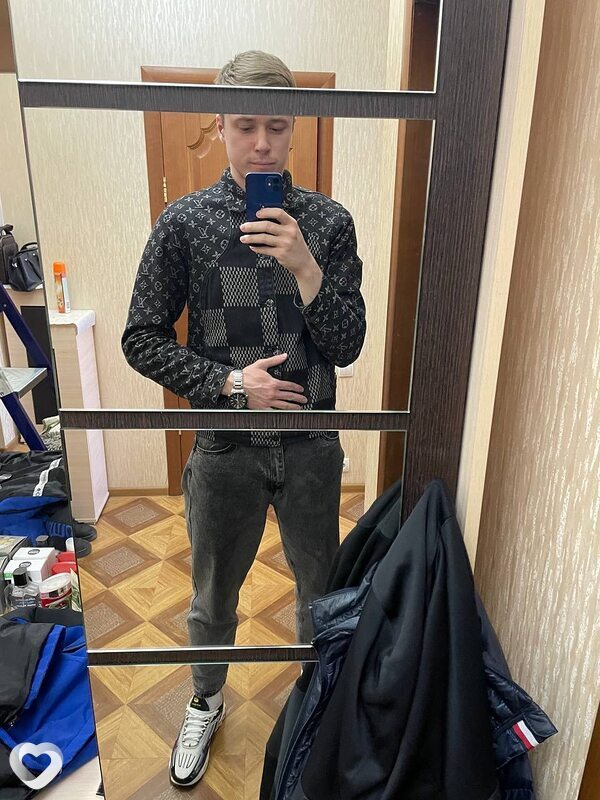 Антон, 23, Москве — анкета №1382218