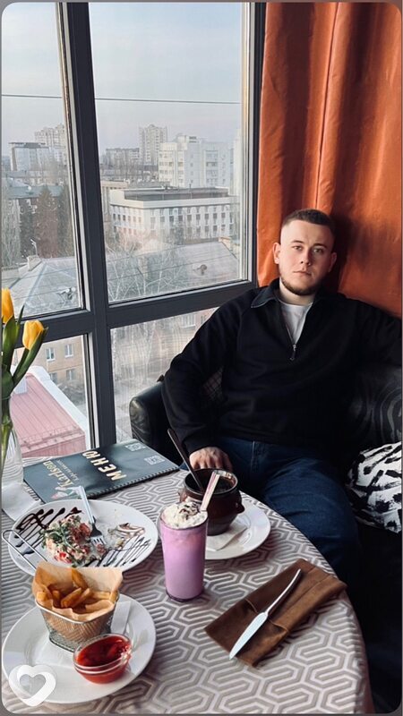 Артем, 24, Жуковском — анкета №1382707