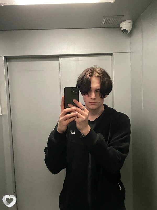 Роберт, 23, Ростове-на-Дону — анкета №1383171