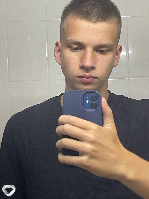 Сергей, 20, Москве — анкета №1382859