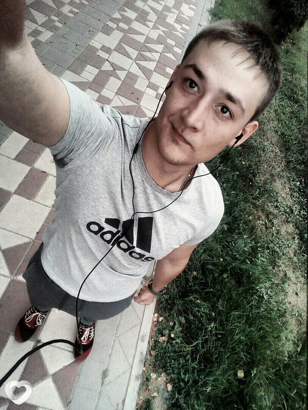 Кирилл, 29, Волгограде — анкета №1383080