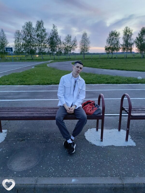 Стефан, 21, Кобрине — анкета №1383586