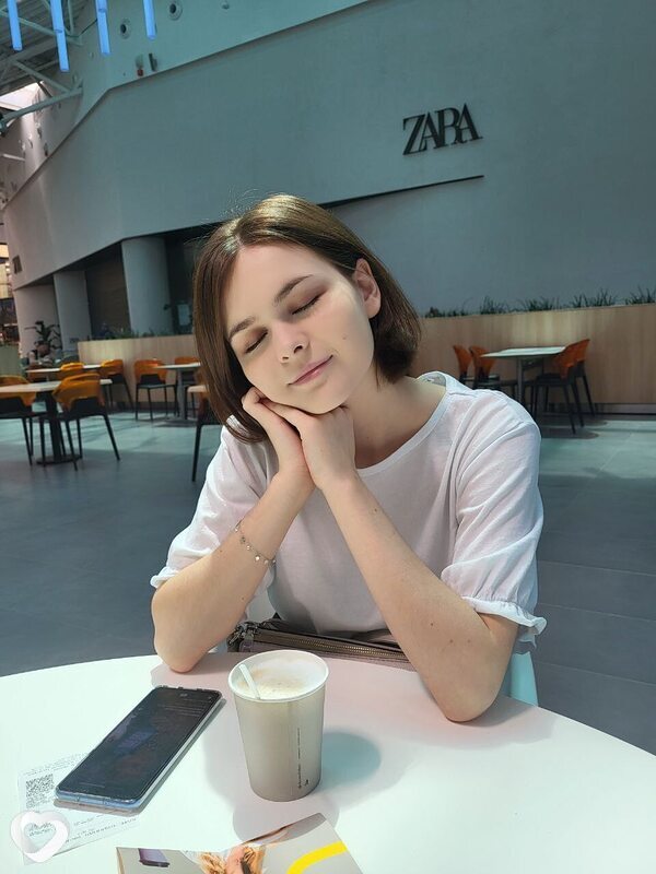 Аня, 23, Краснодаре — анкета №1383599
