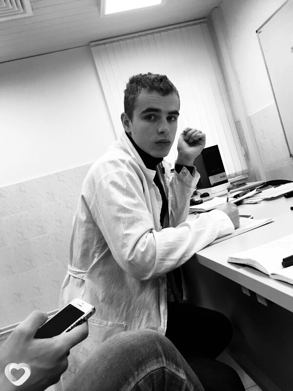 Иван, 26, Москве — анкета №1383411