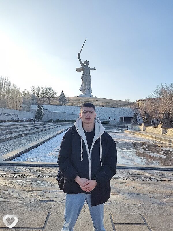 Эльнур, 24, Екатеринбурге — анкета №1383812
