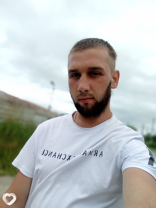 Давид, 24, Южно-Сахалинске — анкета №1384492
