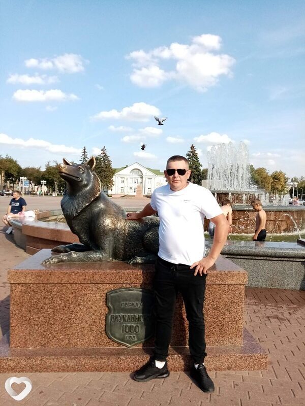 Саша, 41, Столине — анкета №1384526