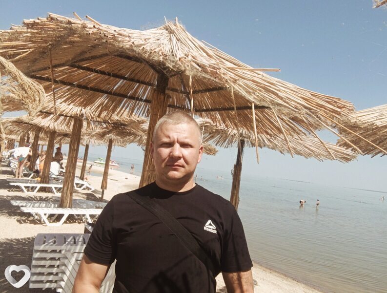 Виталий, 41, Озерах — анкета №1384548