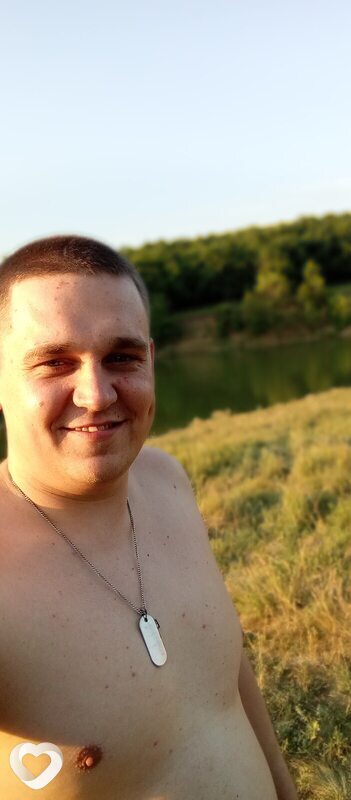 Денис, 27, Енакиеве — анкета №1384890