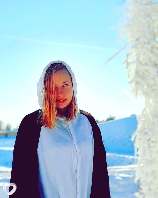 Алёна, 24, Минске — анкета №1385535