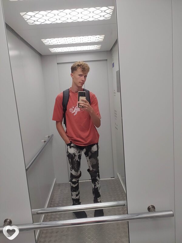 Константин, 23, Москве — анкета №1385610