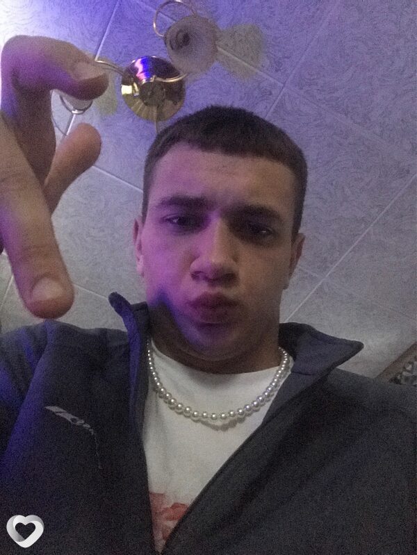 Igorek, 21, Шахтах — анкета №1386098