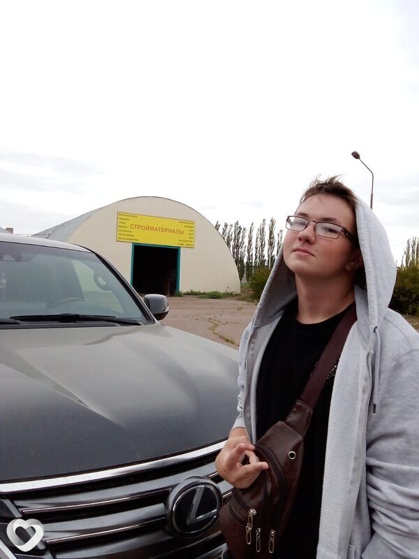 Егор, 20, Чернушке — анкета №1385685