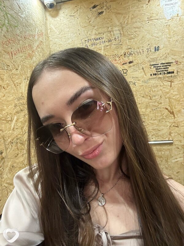 Настя, 26, Калининграде — анкета №1385689