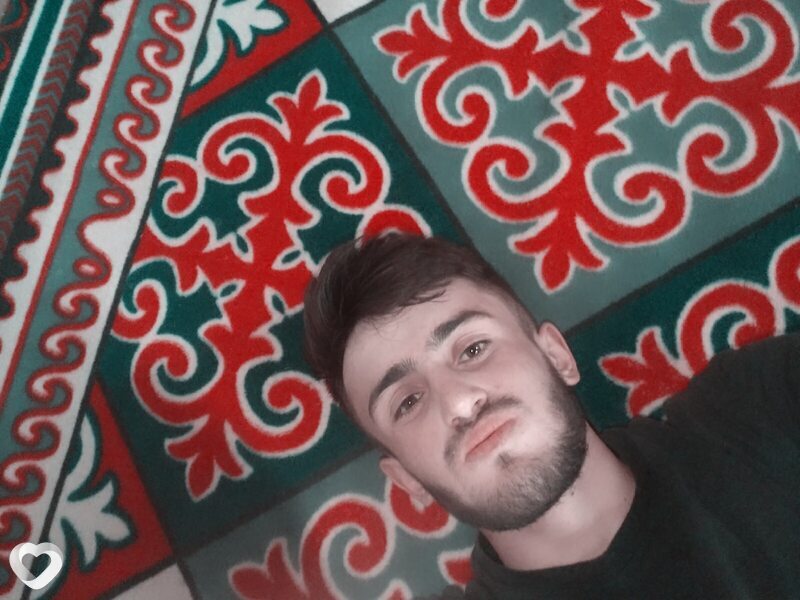 Алекс, 26, Новосибирске — анкета №1386739