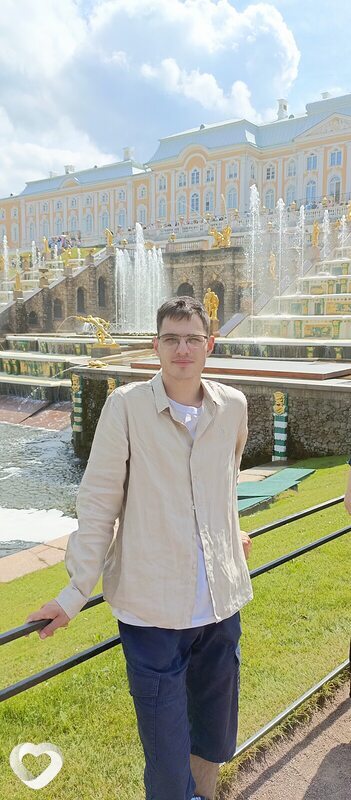 Никита, 21, Москве — анкета №1386599