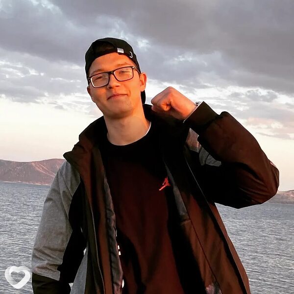 Сергей, 21, Москве — анкета №1386650