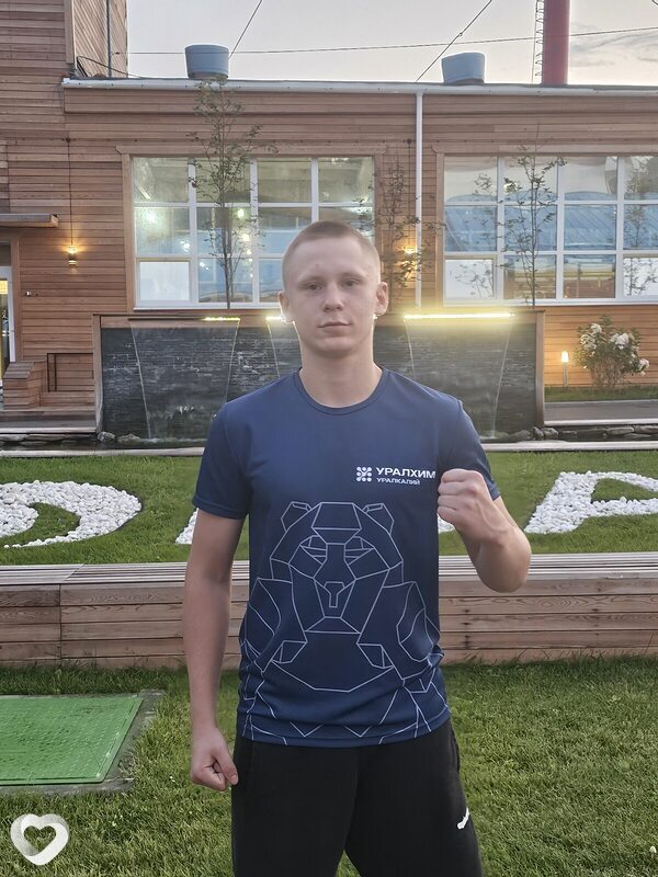 Александр, 21, Москве — анкета №1386653