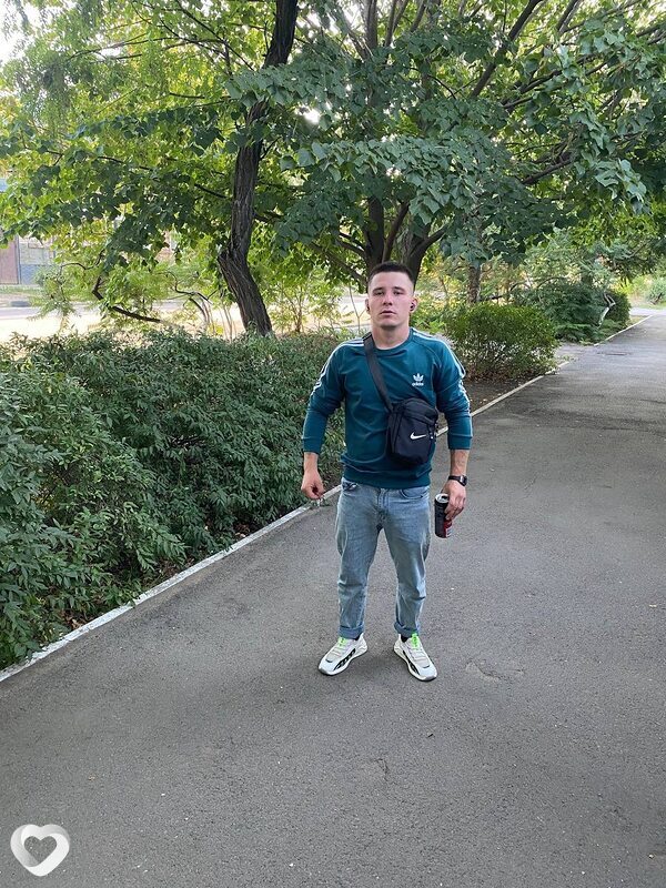 Николай, 24, Каменске-Шахтинском — анкета №1386664