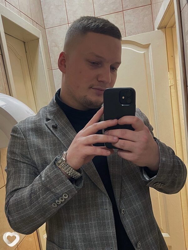 Михаил, 28, Великом Новгороде — анкета №1386674
