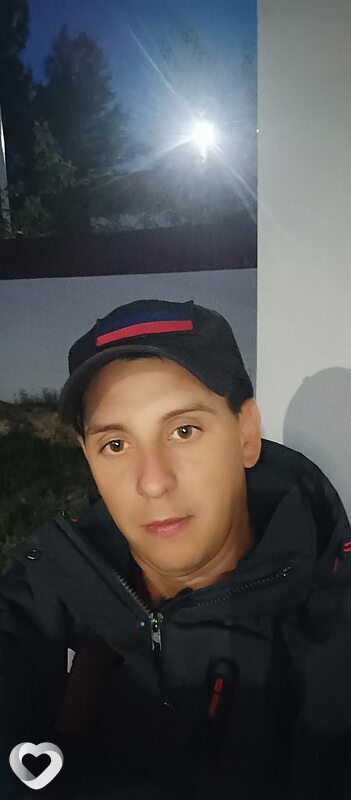 Толик, 35, Енакиеве — анкета №1387205