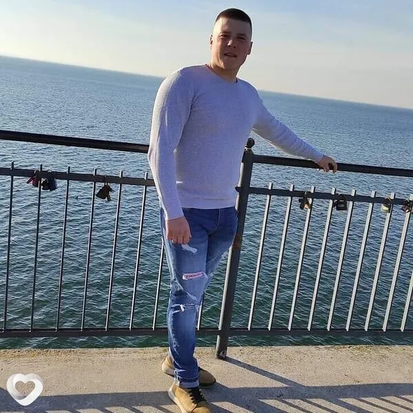 Саня, 29, Барнауле — анкета №1387555