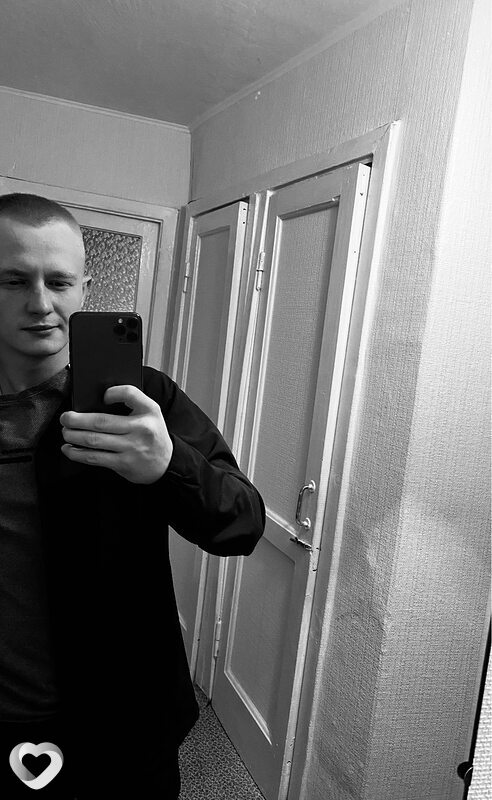 Вячеслав, 26, Белогорске — анкета №1387838