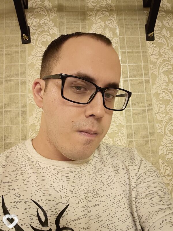 Антон, 25, Ачинске — анкета №1387912