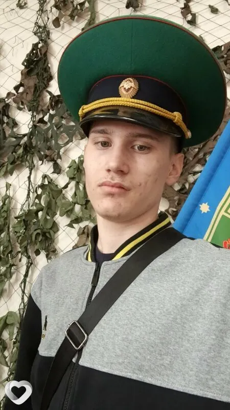 Роман, 19, Барнауле — анкета №1388535