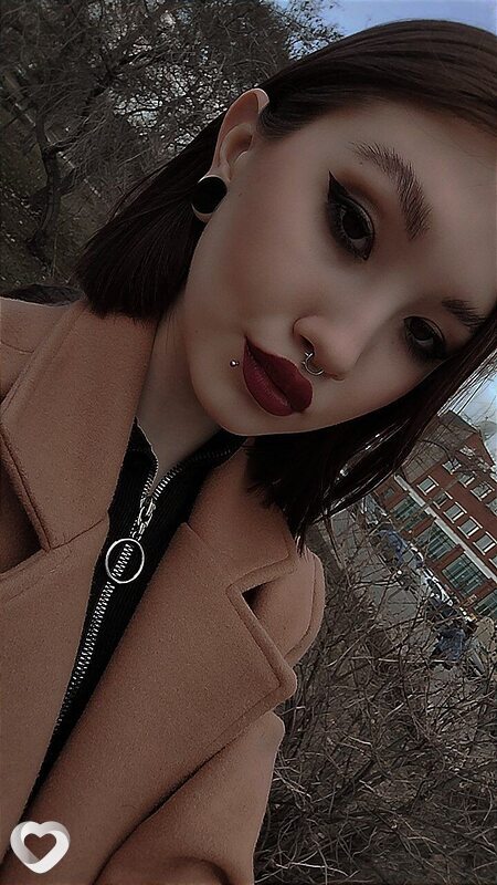 Полина, 20, Омске — анкета №1388538