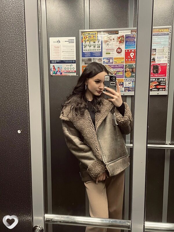 Елена, 22, Москве — анкета №1389912