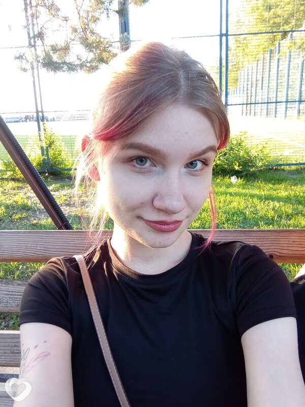 Алиса, 20, Хабаровске — анкета №1390352