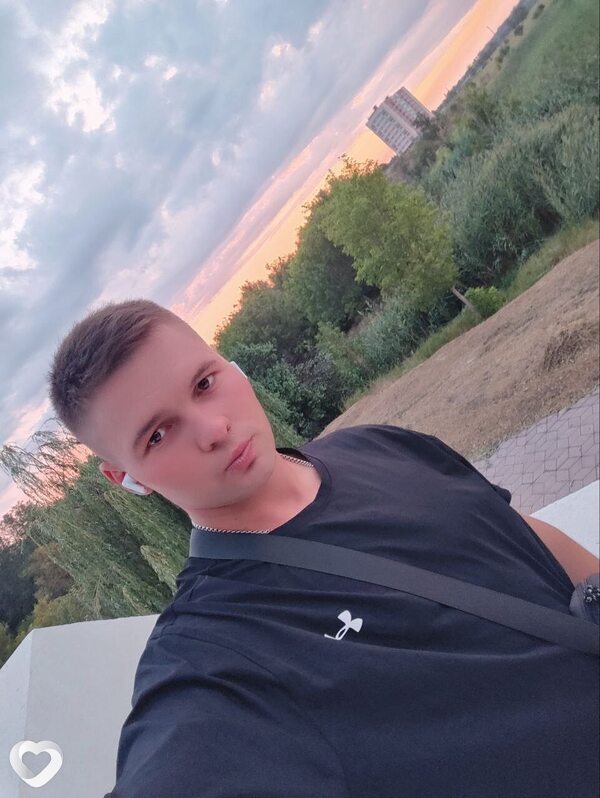 Александр, 26, Мариуполе — анкета №1390678