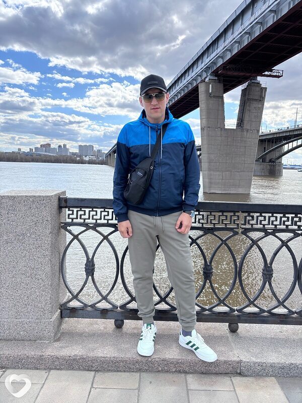 Виталий, 31, Новосибирске — анкета №1390506