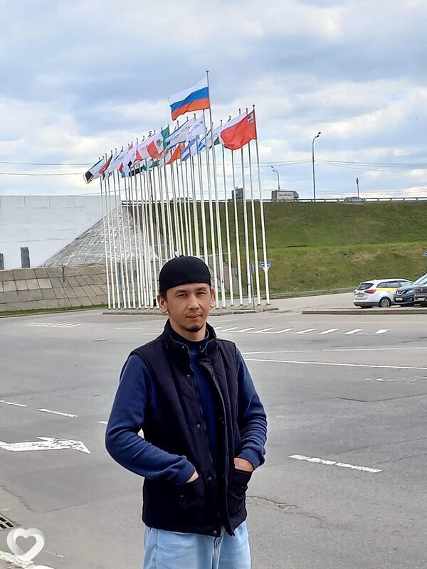 Альберт, 26, Бишкек — анкета №1391032