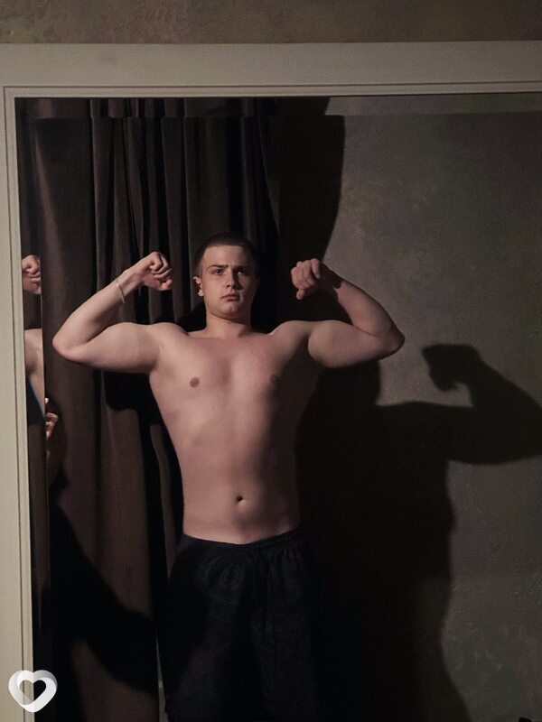 Виталий, 20, Москве — анкета №1391310