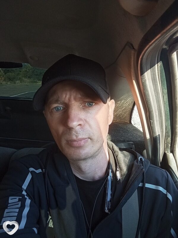 Виктор, 40, Снежном — анкета №1391609