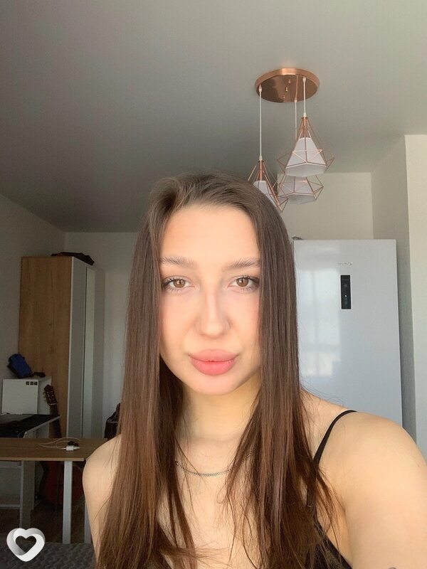 Карина, 21, Челябинске — анкета №1391624
