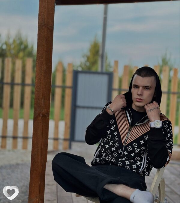 Максим, 25, Нягани — анкета №1392535