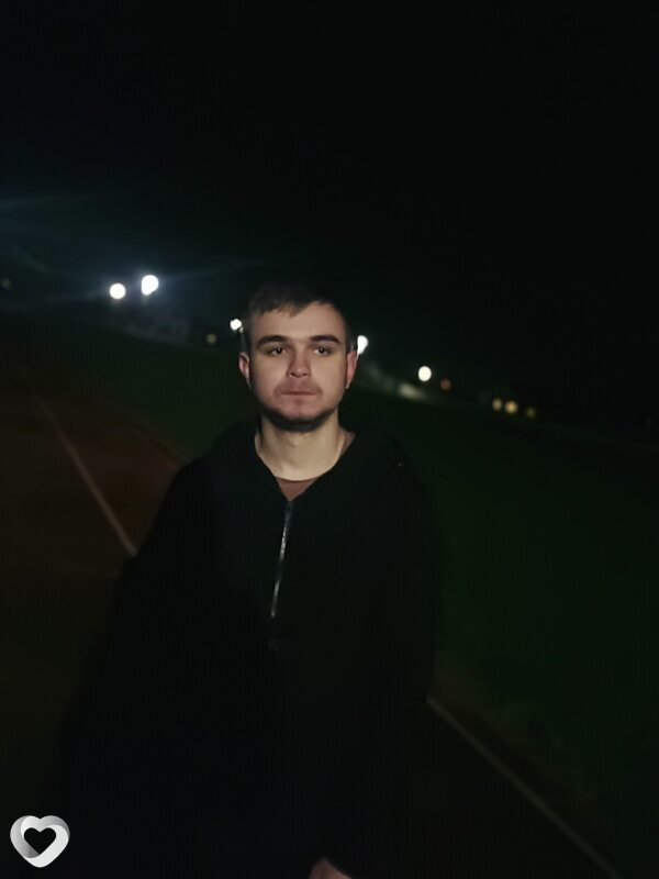 Илья, 22, Бресте — анкета №1391722