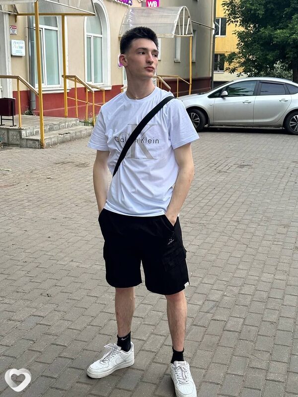 Максим, 26, Выборге — анкета №1392183