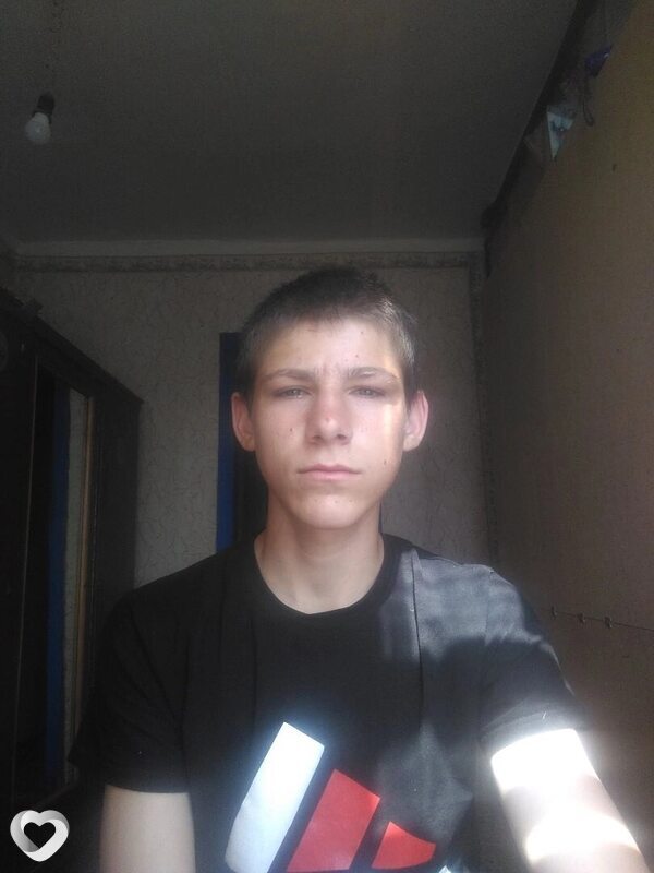 Валерий, 22, Курске — анкета №1392823