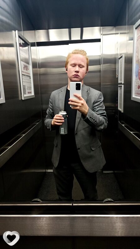 Иван, 27, Москве — анкета №1392488