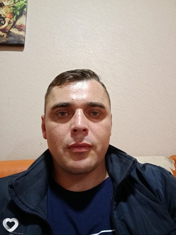 Виктор, 39, Медвежьегорске — анкета №1392650
