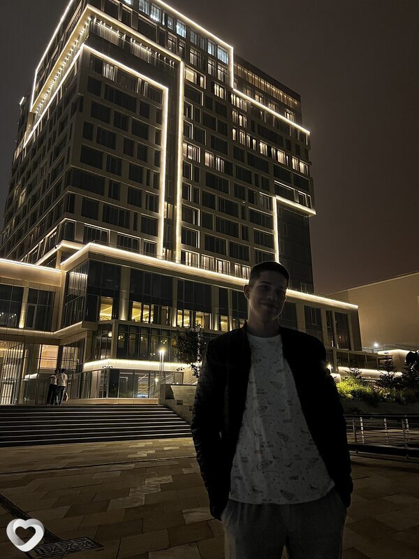 Михаил, 23, Екатеринбурге — анкета №1393082