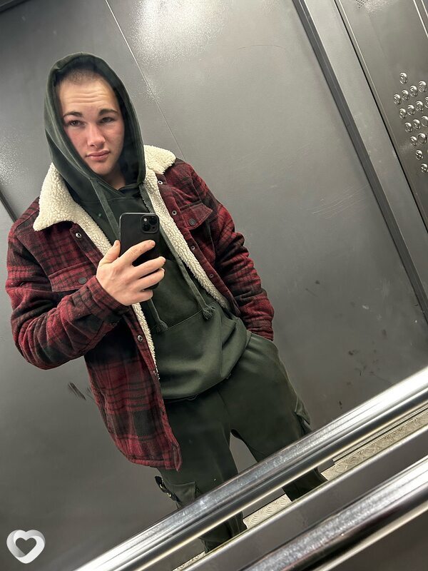 Данила, 22, Москве — анкета №1393669