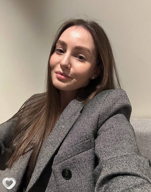 Арина, 20, Калининграде — анкета №1393775
