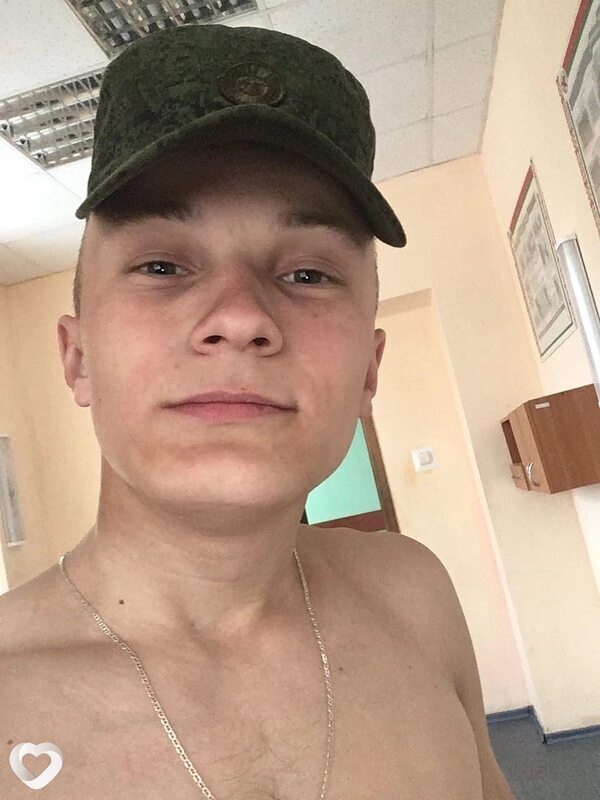 Илья, 23, Молодечно — анкета №1394051