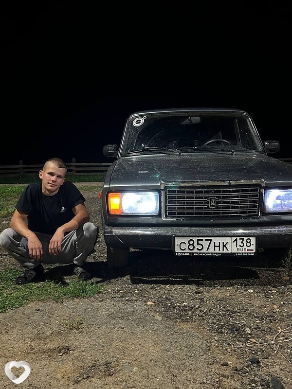 Олег, 20, Зиме — анкета №1395024