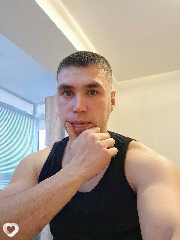 Максим, 33, Ханты-Мансийске — анкета №1394227